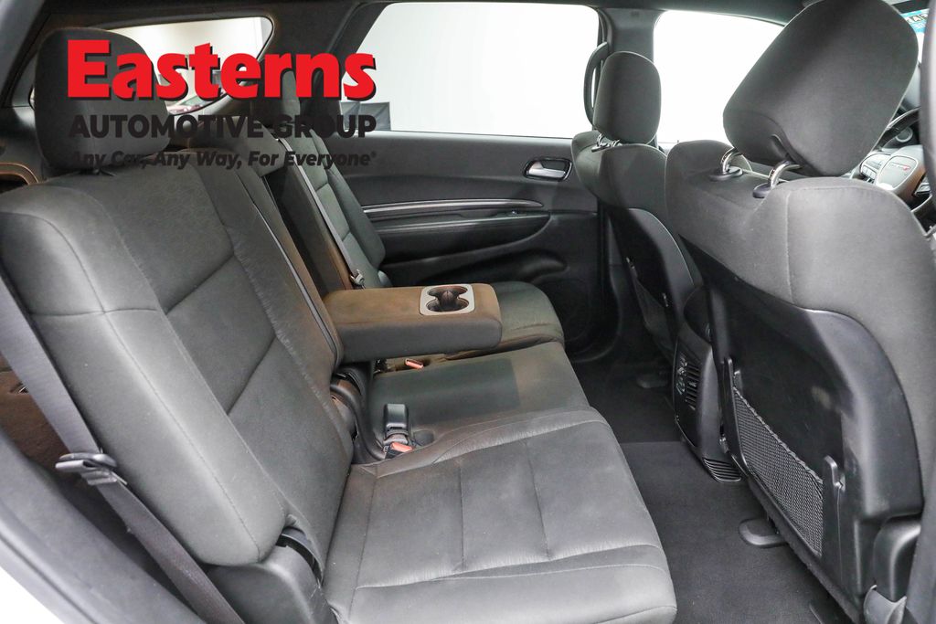 Used 2023 White Dodge SXT image 22