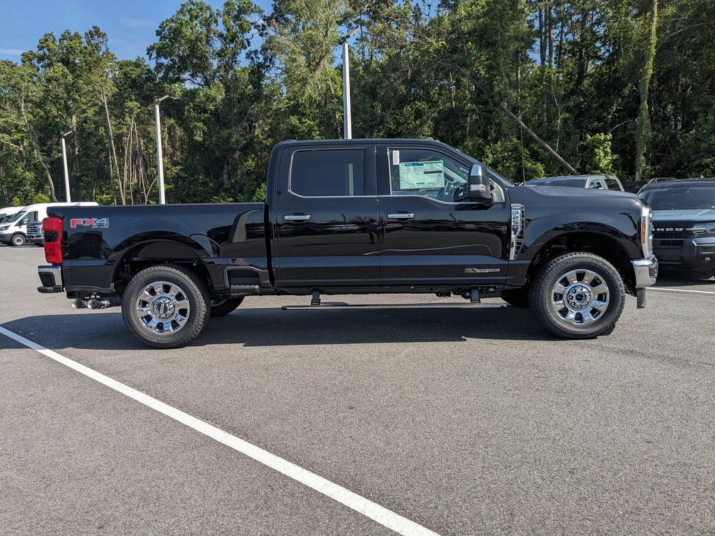 2025 Ford F-250 Super Duty Lariat
