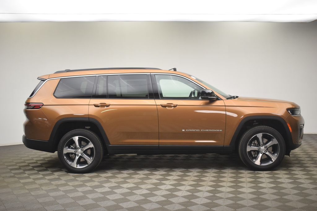 new 2026 Jeep Grand Cherokee L car, priced at $48,767