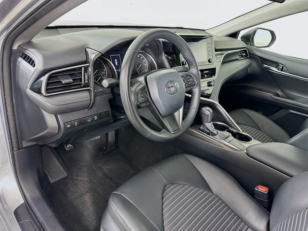 Thumbnail: 2024 Toyota Camry - 9