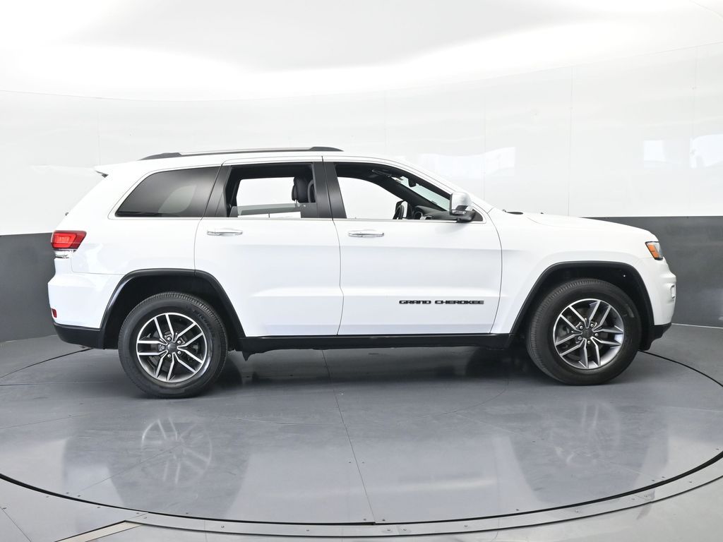 Used 2021 Bright White Clearcoat Jeep Limited image 7