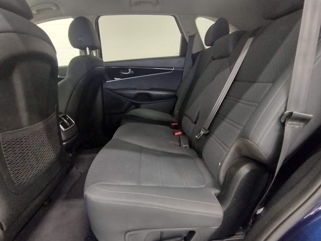 2020 Kia Sorento S