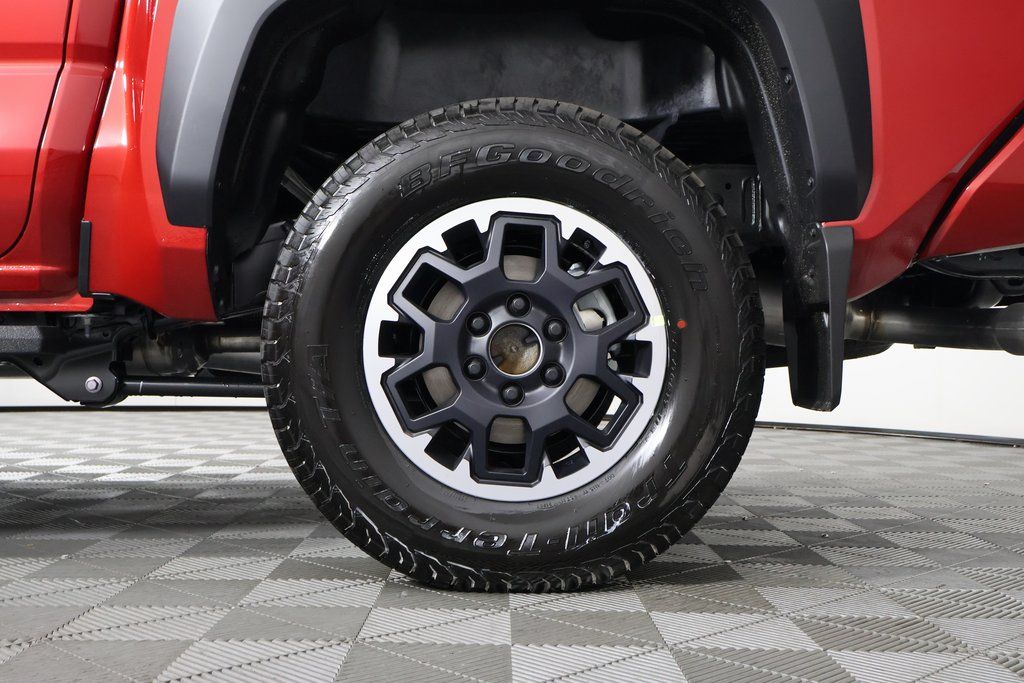Thumbnail: 2025 Toyota Tacoma - 11