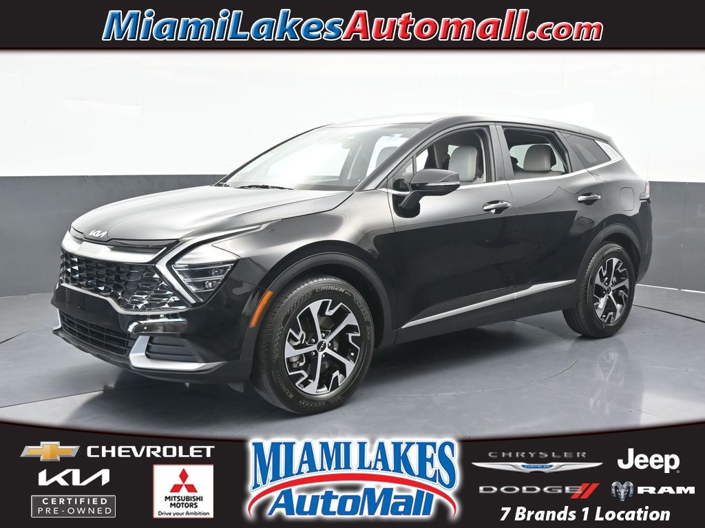 2024 Kia Sportage EX's photo