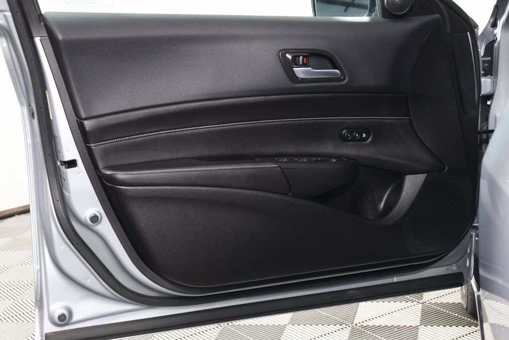 2021 Acura ILX Premium 12