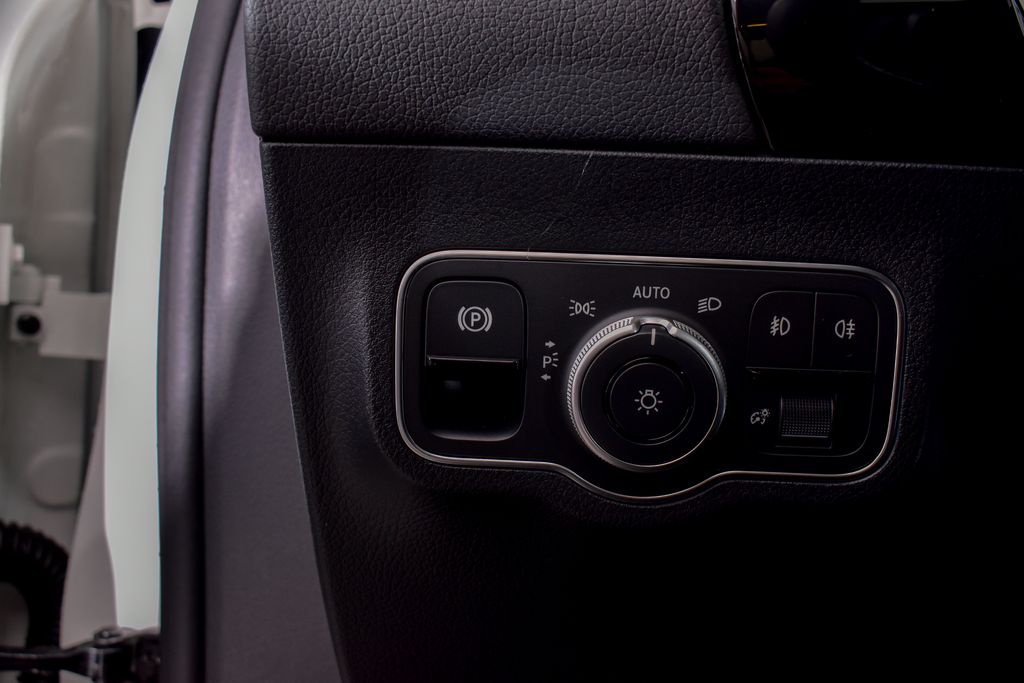 Thumbnail: 2026 Mercedes-Benz GLA - 17