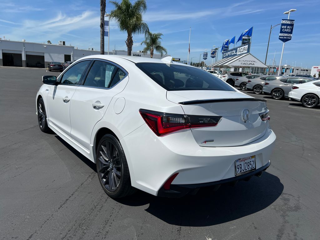 2022 Acura ILX Premium 8