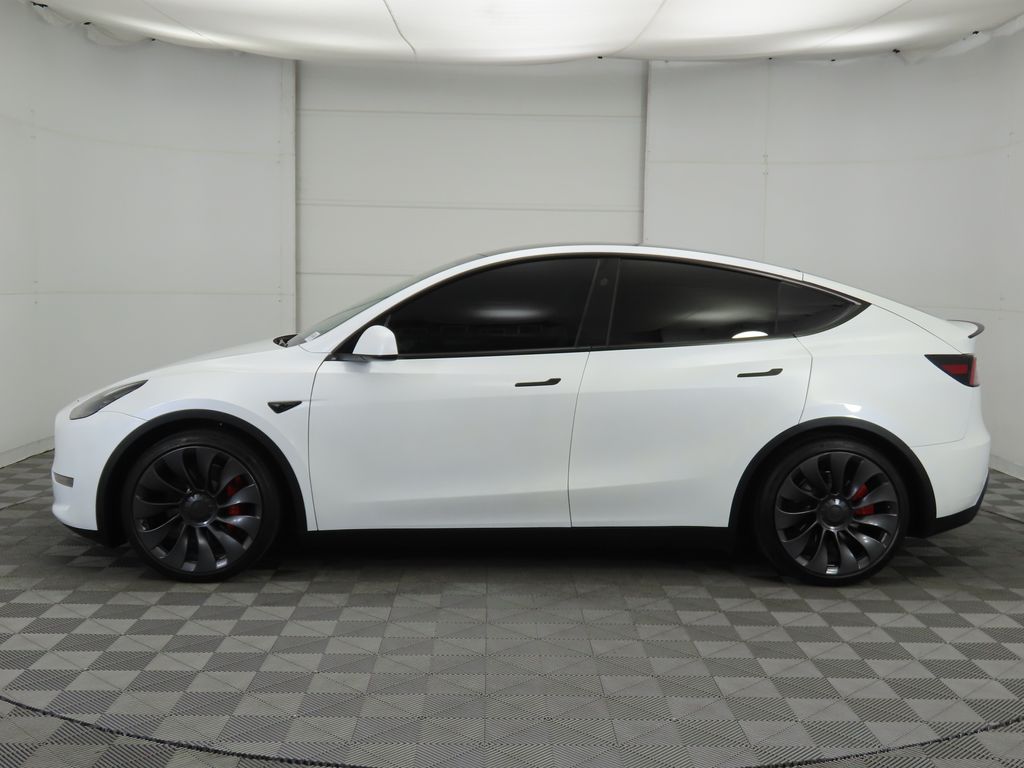 Thumbnail: 2024 Tesla Model Y - 8