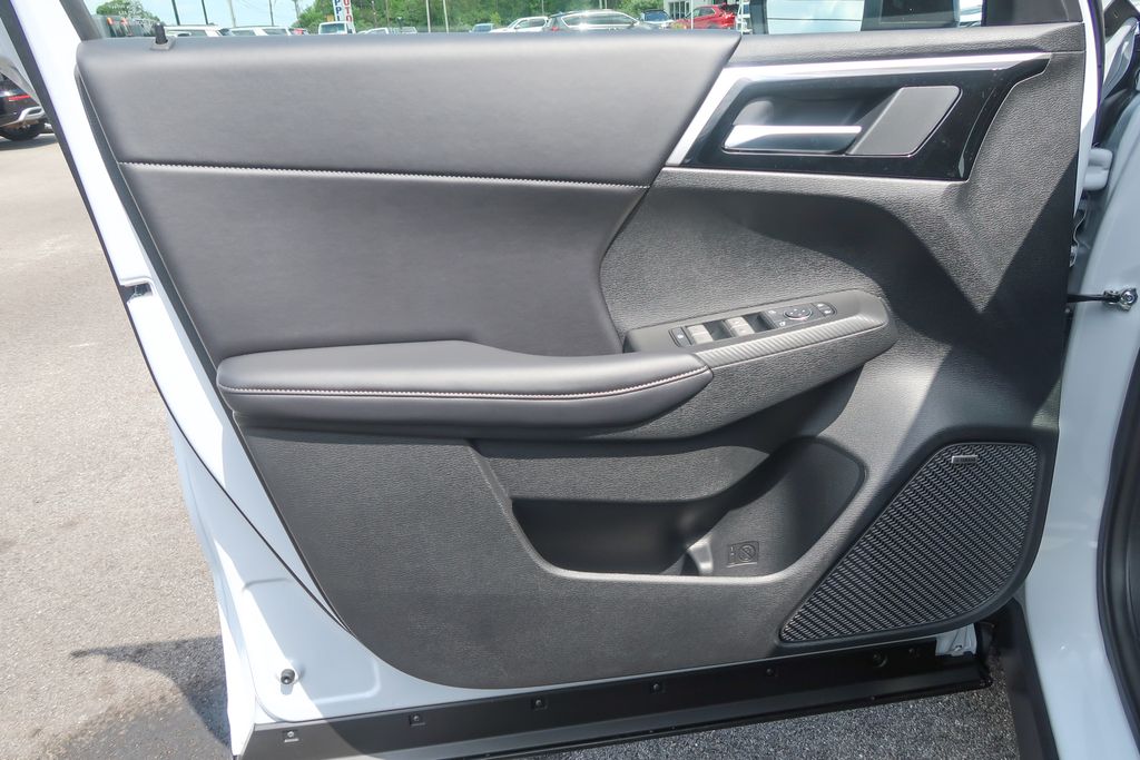2026 Mitsubishi Outlander LE 2.5 S-AWC