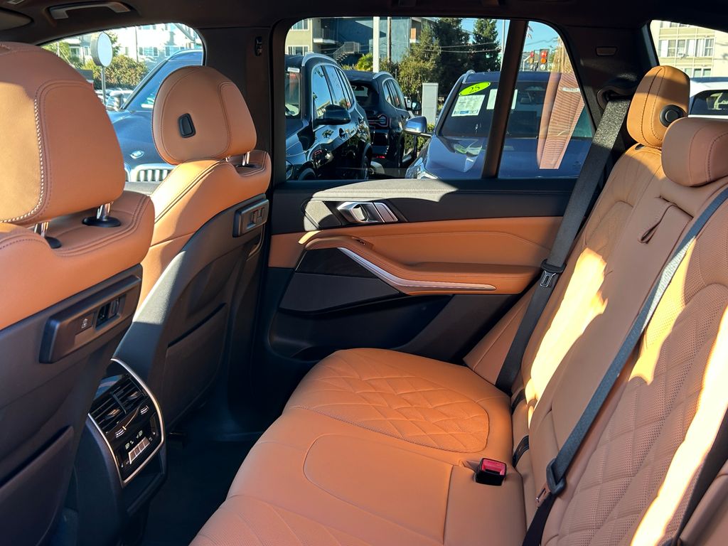 Thumbnail: 2023 BMW X5 - 29