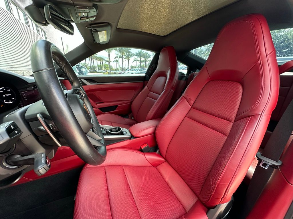 Thumbnail: 2021 Porsche 911 - 5