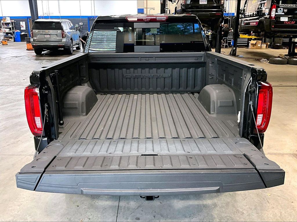 2024 GMC Sierra 1500 — photo 32