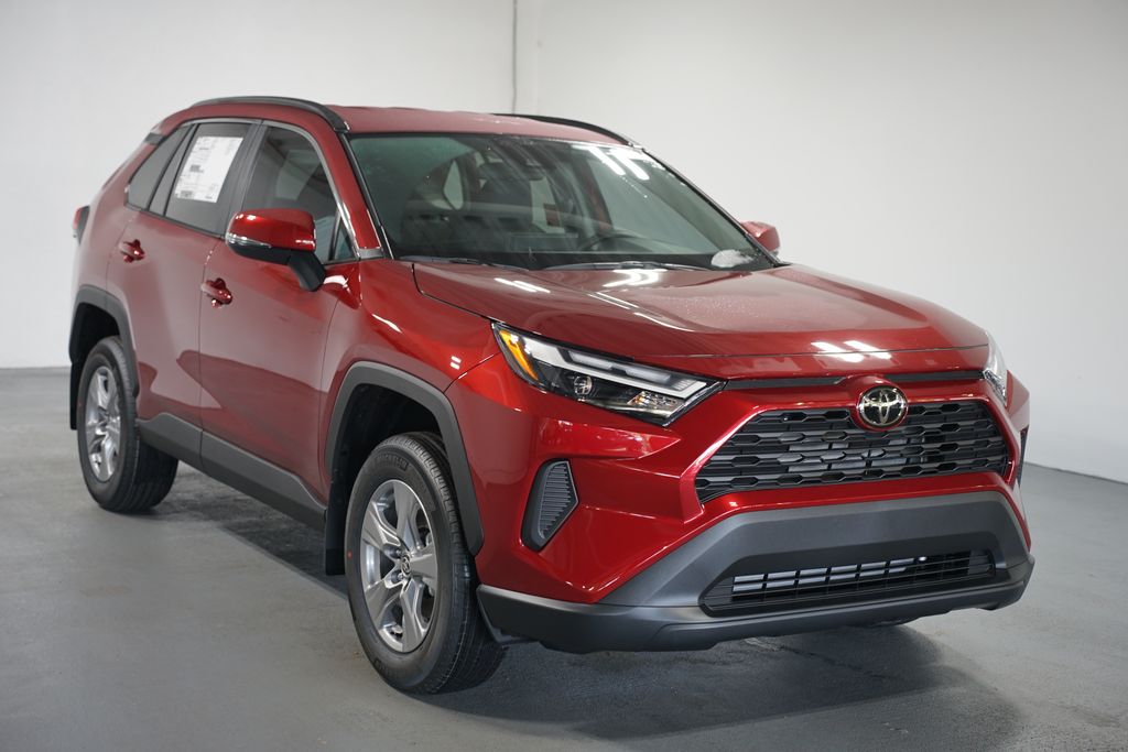 Thumbnail: 2025 Toyota RAV4 - 3