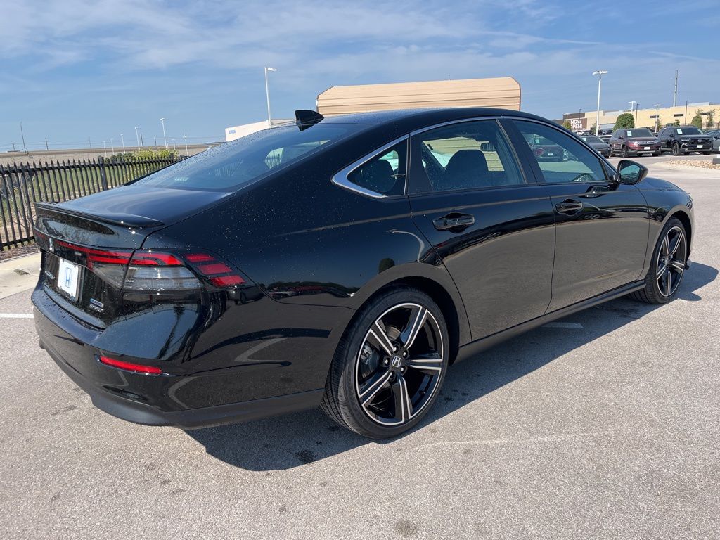 Thumbnail: 2025 Honda Accord - 3