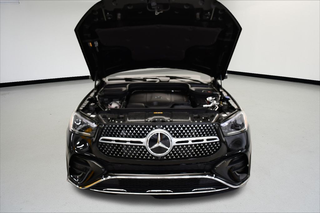 Thumbnail: 2026 Mercedes-Benz GLE - 12