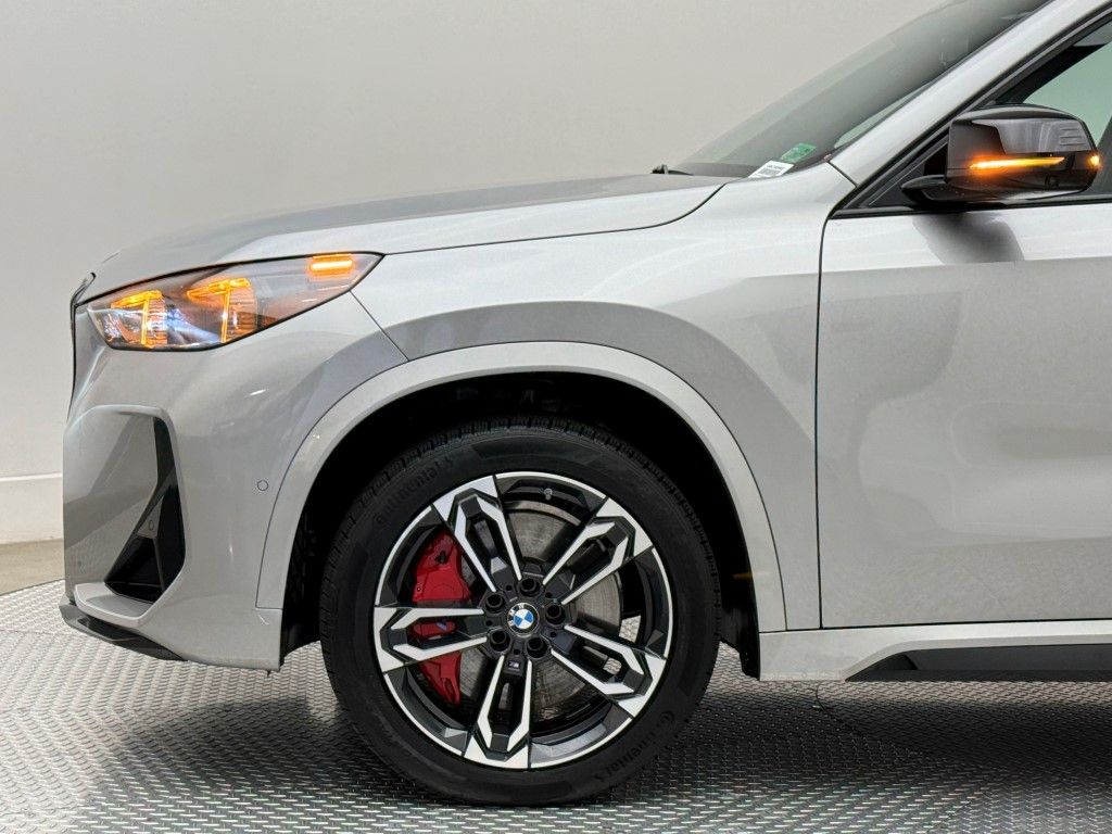 Thumbnail: 2024 BMW X1 - 10