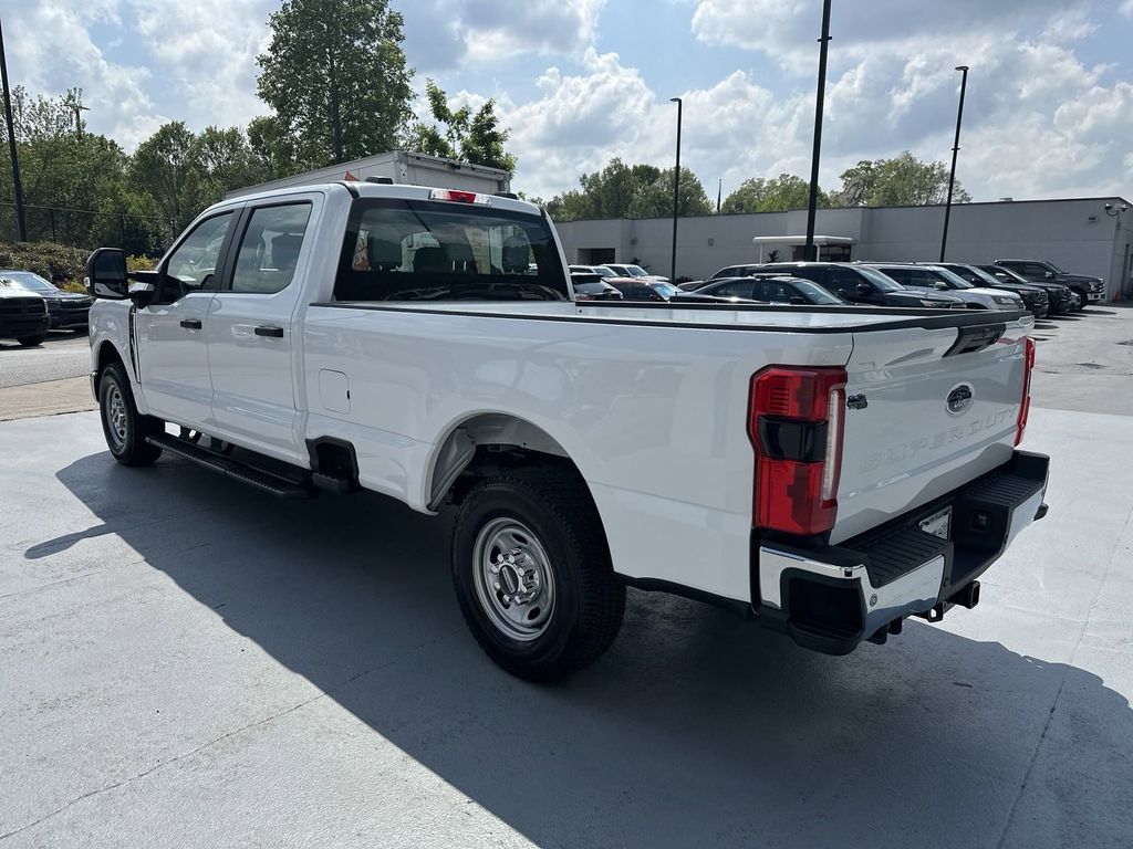 2024 Ford F-350SD XL 5