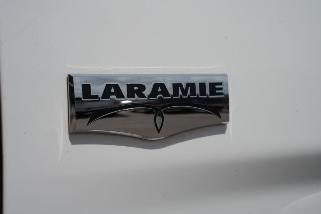 2017 Ram 2500 Laramie White at Bravo Nissan
