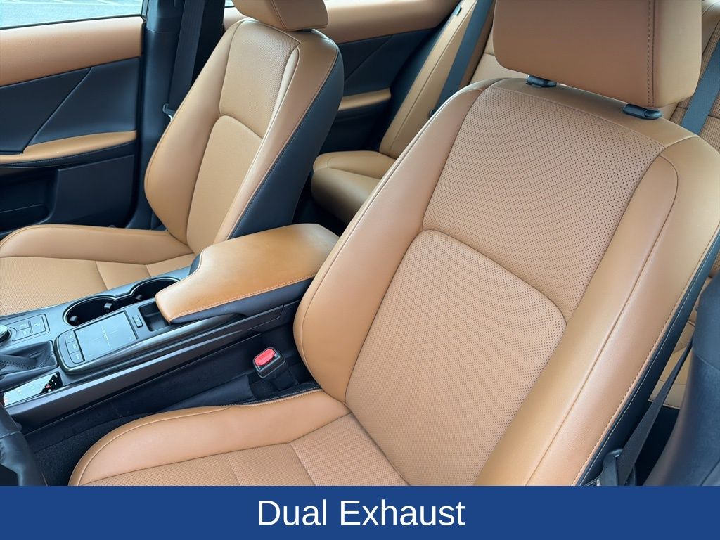 2024 Lexus IS 350 F SPORT Design