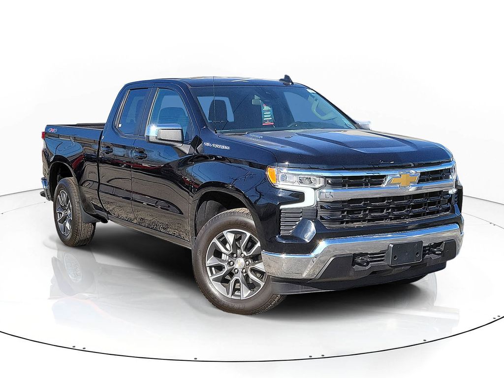 2025 Chevrolet Silverado 1500 LT Double Cab 4WD
