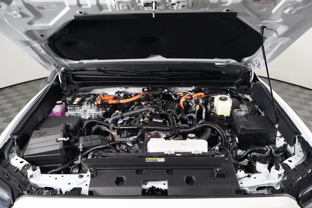 Thumbnail: 2025 Toyota Tacoma - 9