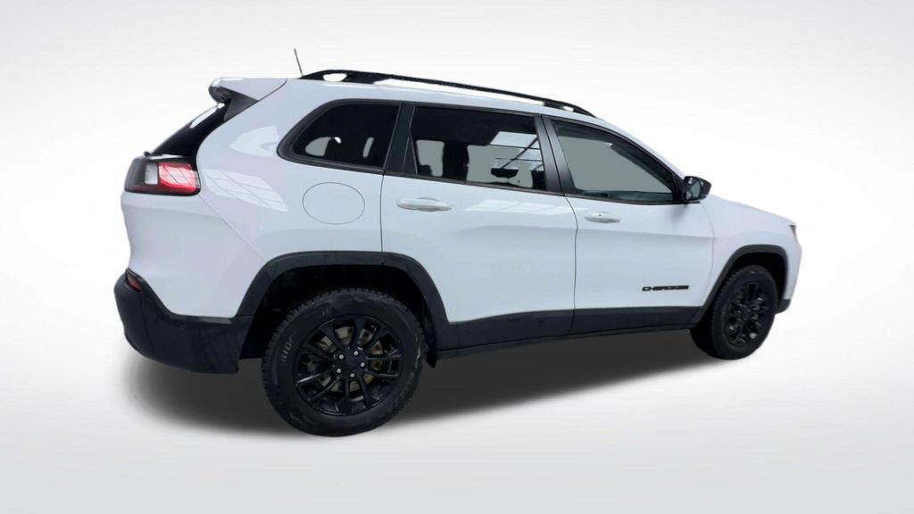 Used 2023 Jeep Cherokee SUV