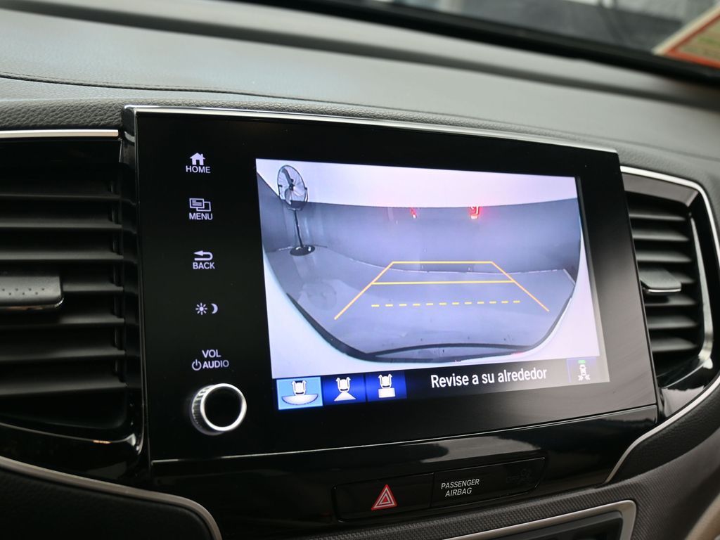 Used 2023 Platinum White Pearl Honda RTL image 20