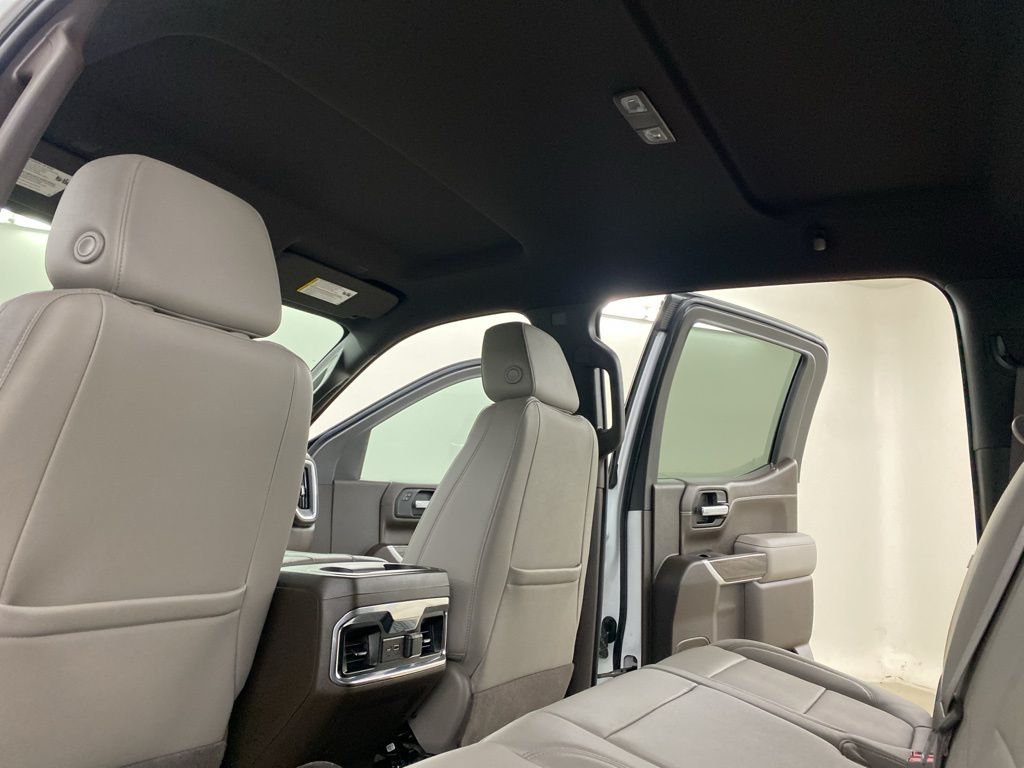 2022 Chevrolet Silverado 1500 LTD LTZ photo