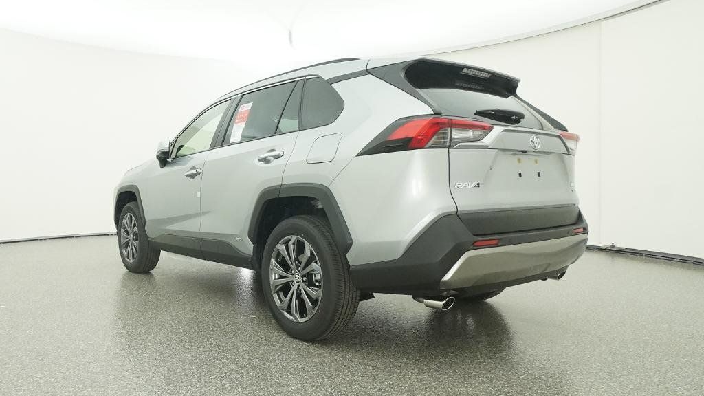 Thumbnail: 2025 Toyota RAV4 - 31