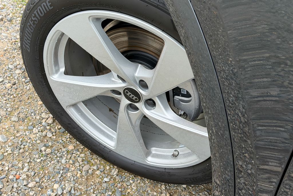 New 2025  Audi 2.0T Premium Plus image 10