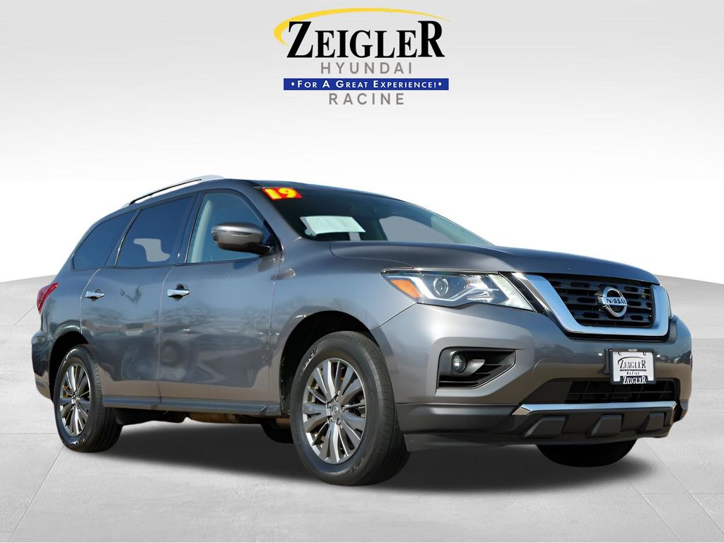 Gray (Gun Metallic) 2019 Nissan Pathfinder SV 4WD SUV / Crossover Four-Wheel Drive Continuously Variable Transmission