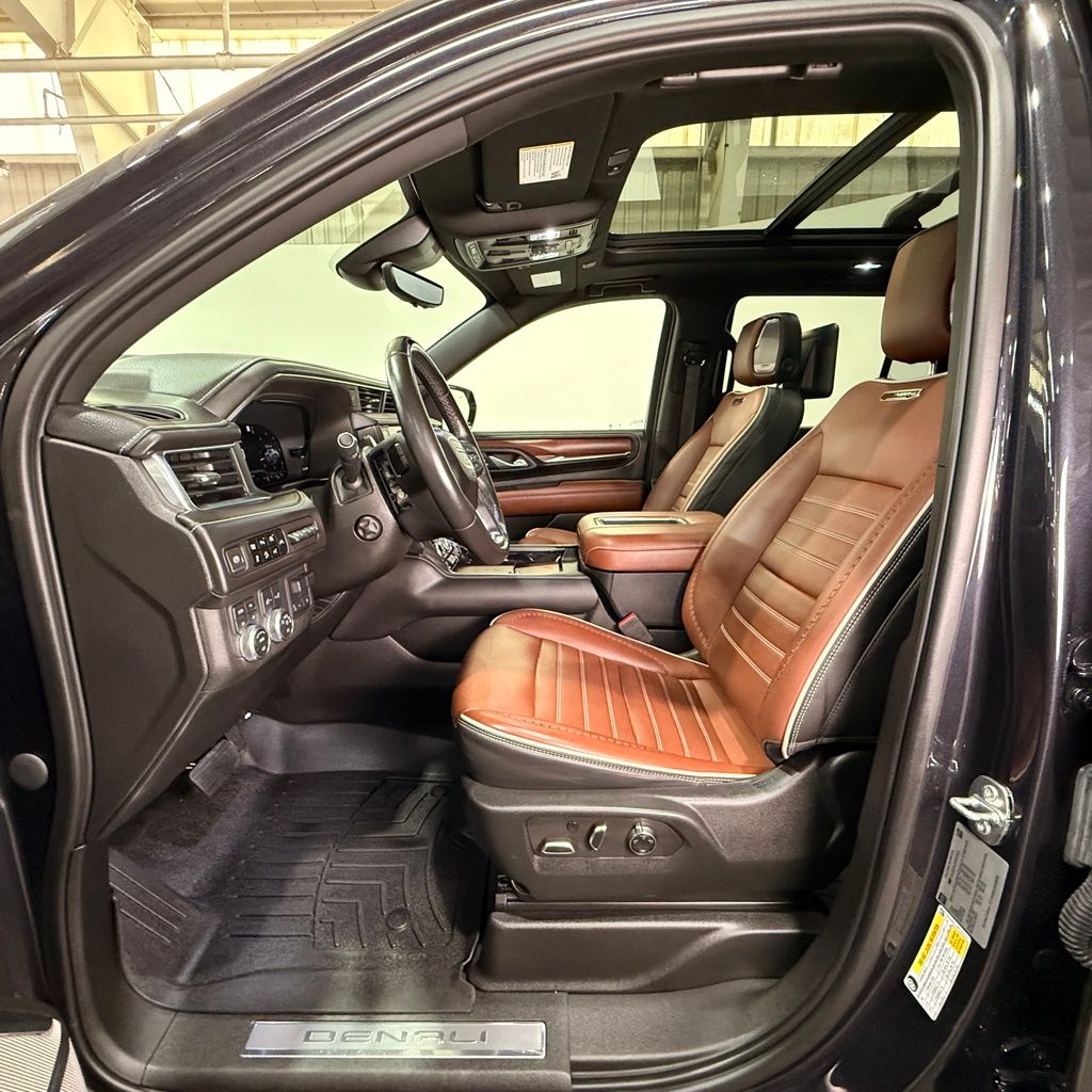 2023 GMC Yukon Denali Ultimate