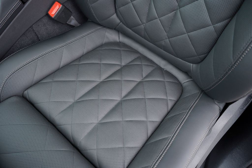 Thumbnail: 2026 BMW X5 - 11