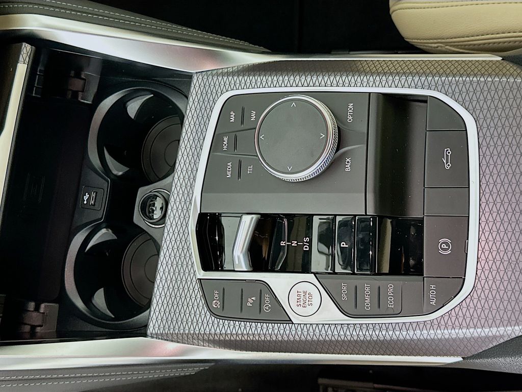 Thumbnail: 2026 BMW 4 Series - 15