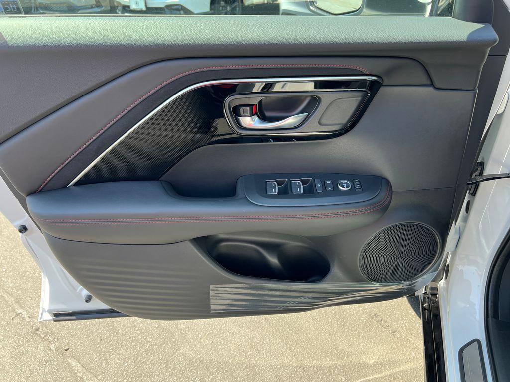 Thumbnail: 2025 Acura ADX - 11