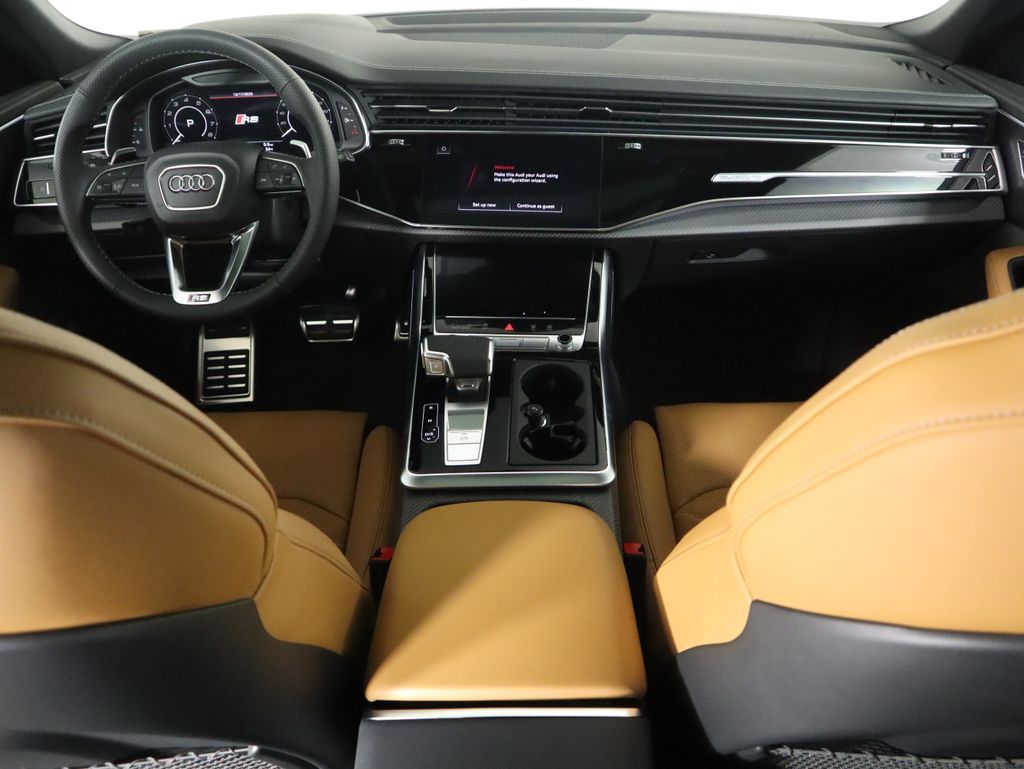 Thumbnail: 2026 Audi RS Q8 - 14