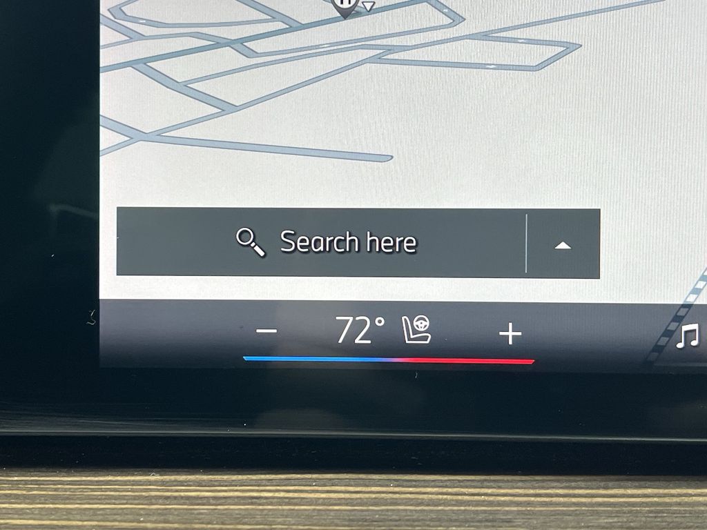 Thumbnail: 2024 BMW X5 - 19