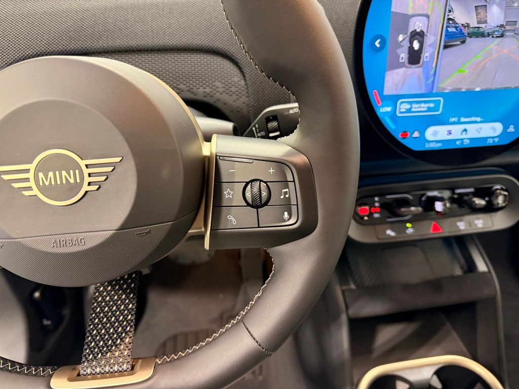 Thumbnail: 2026 MINI Cooper Countryman - 14