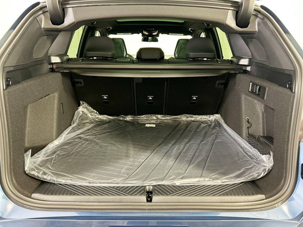 Thumbnail: 2026 BMW X3 - 27