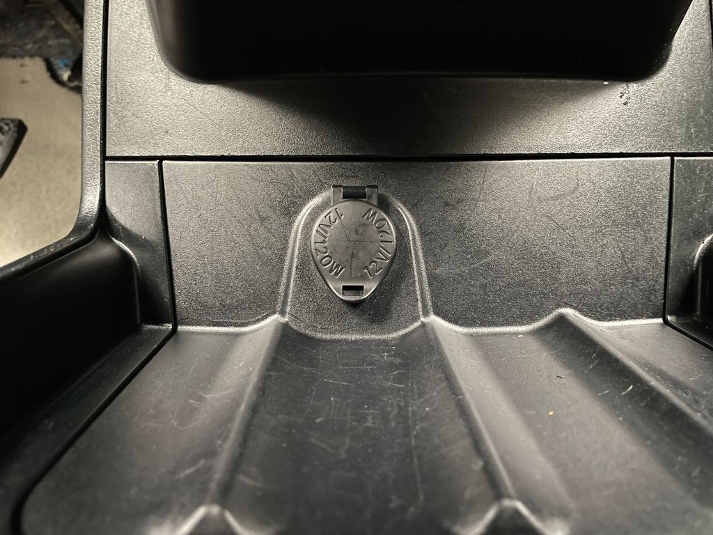 Thumbnail: 2013 Lexus RX - 30