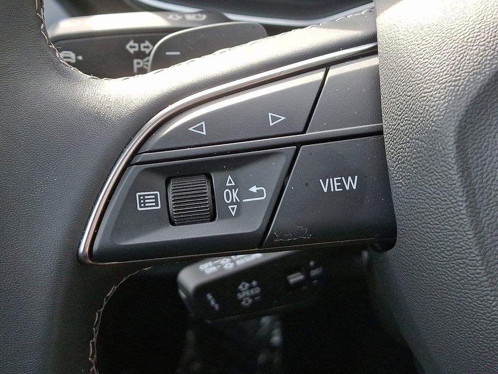 Thumbnail: 2025 Audi Q7 - 22