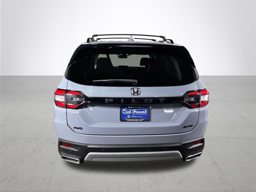 2023 Honda Pilot Elite