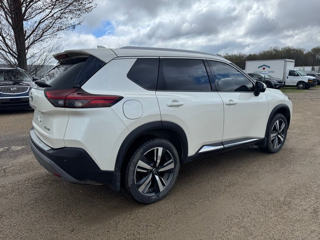 2021 Nissan Rogue SL - 6