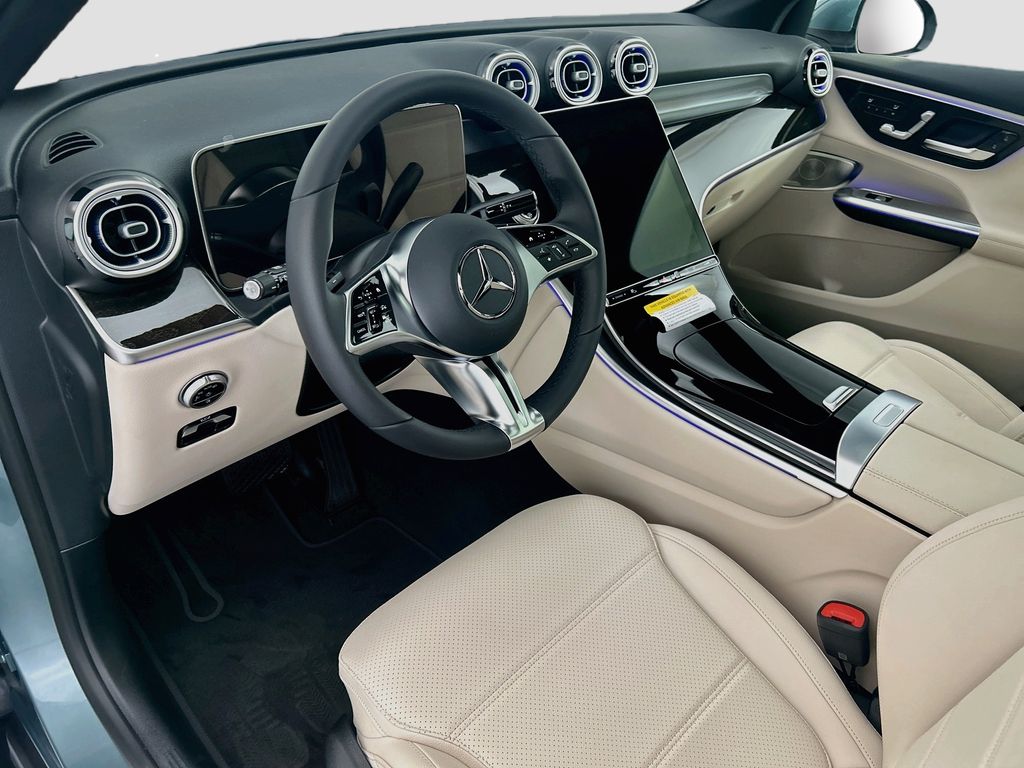 Thumbnail: 2027 Mercedes-Benz GLC - 9