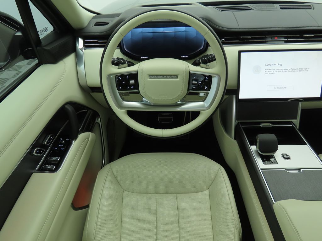 Thumbnail: 2024 Land Rover Range Rover - 10