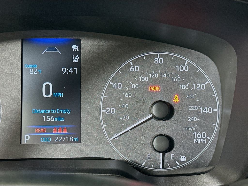 Thumbnail: 2024 Toyota Corolla - 12