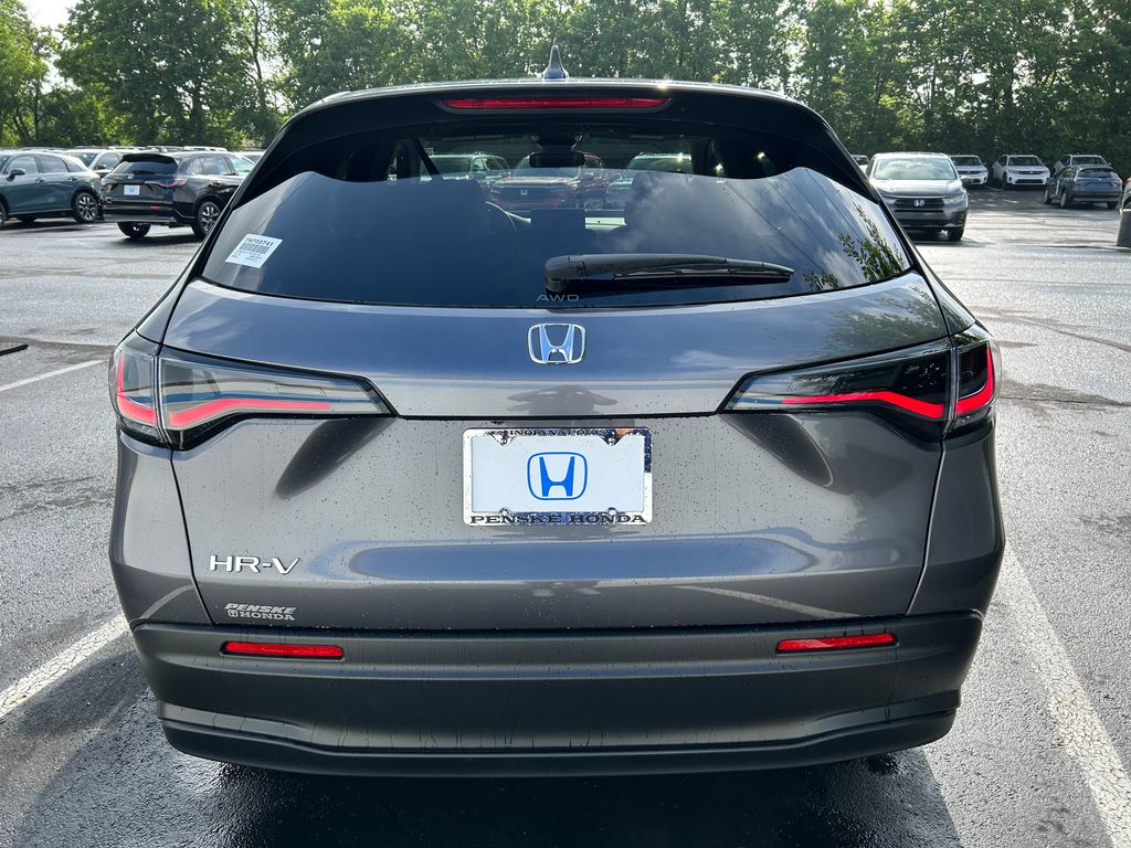 Thumbnail: 2026 Honda HR-V - 4