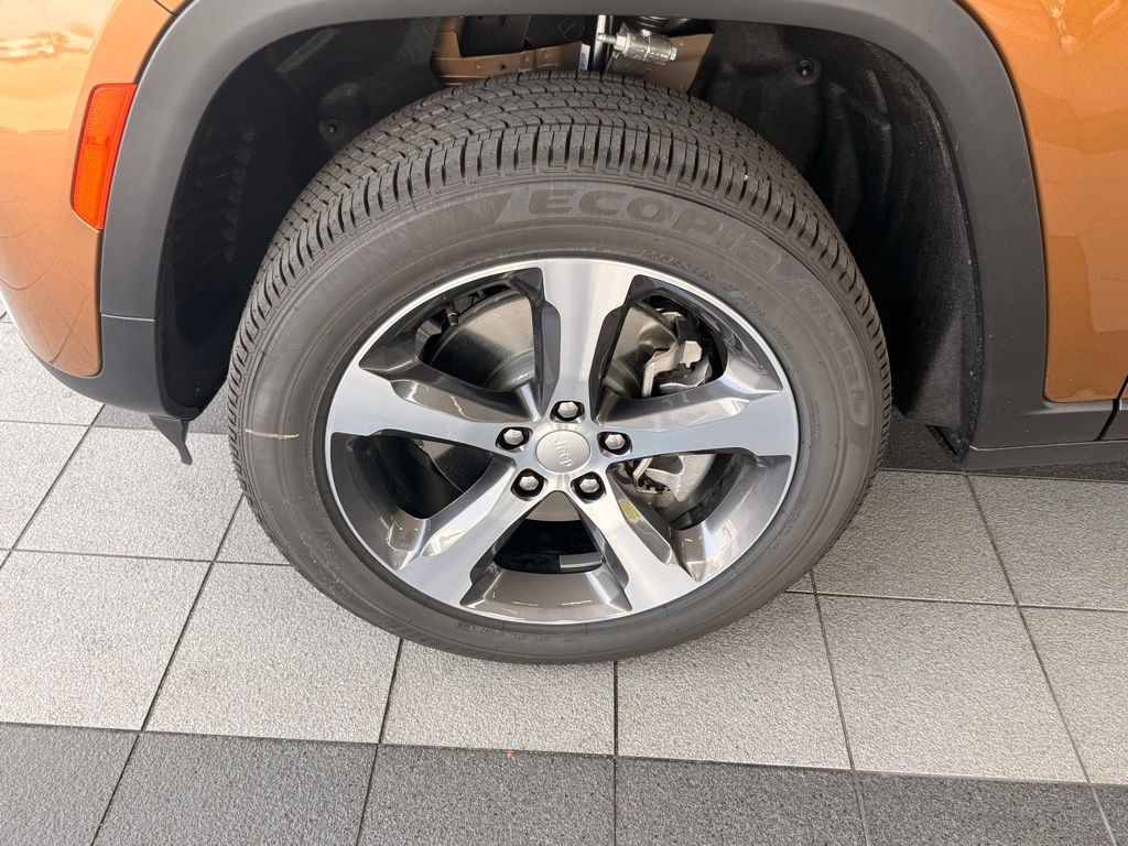 New 2026 Brown Jeep Limited image 32