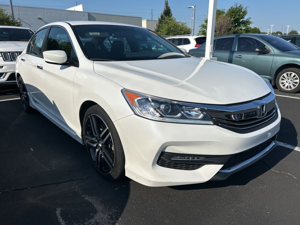 Thumbnail: 2016 Honda Accord - 4