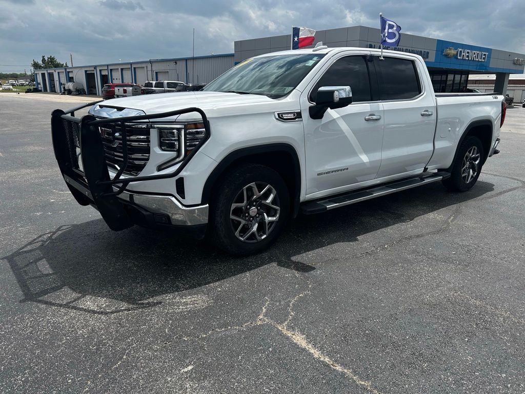 2024 GMC Sierra 1500 SLT Crew Cab 4WD